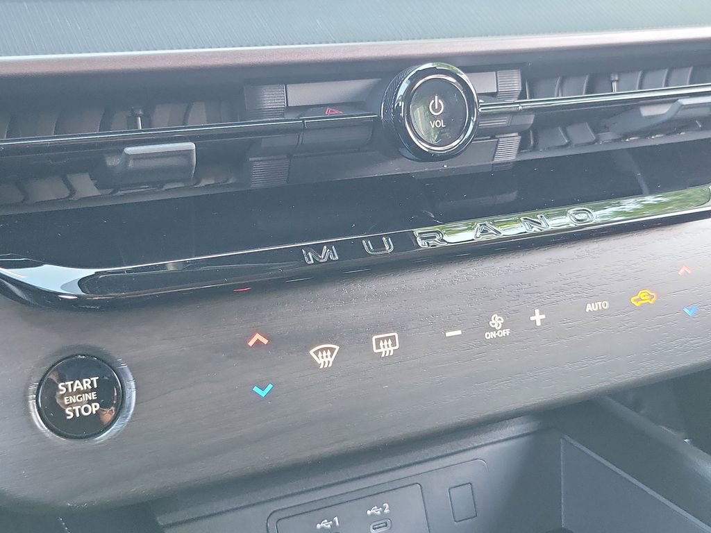 Used 2025 Nissan Murano SV image 11