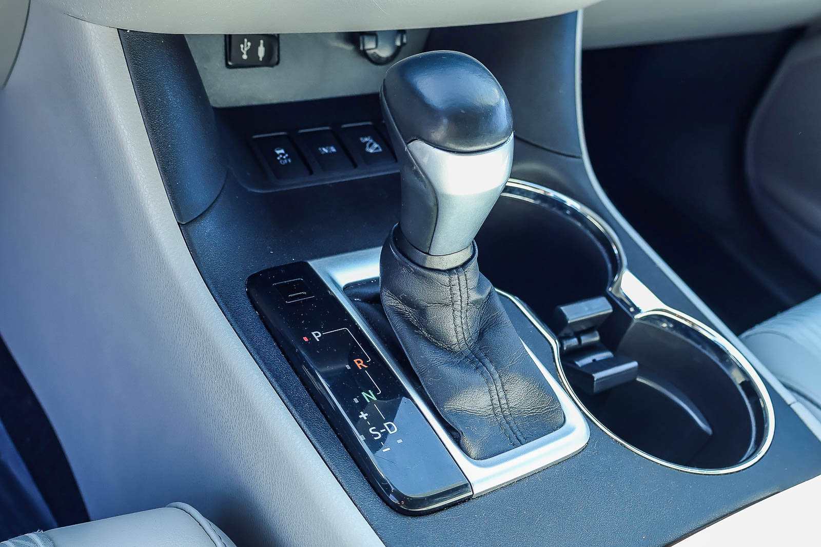 Used 2015 Toyota Highlander Plus image 8