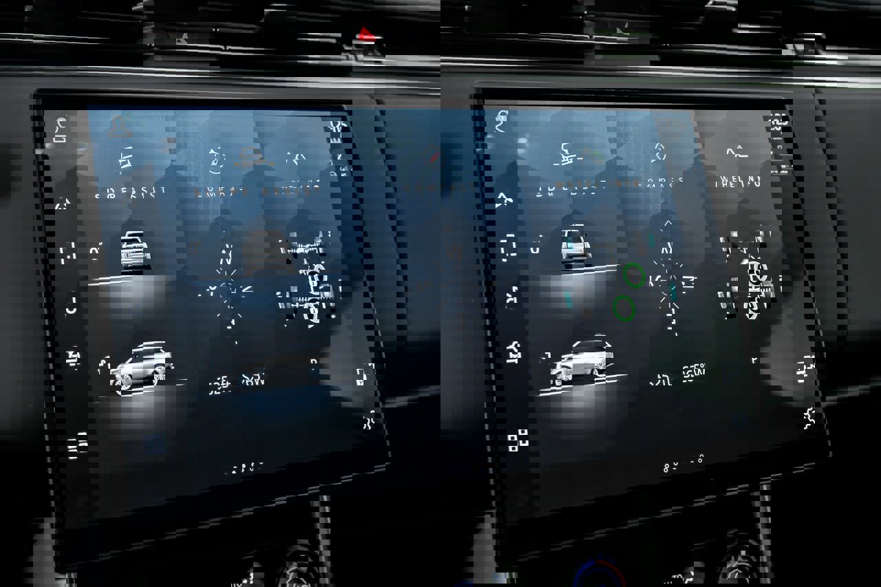 Used 2023 Land Rover Range Rover SV image 33