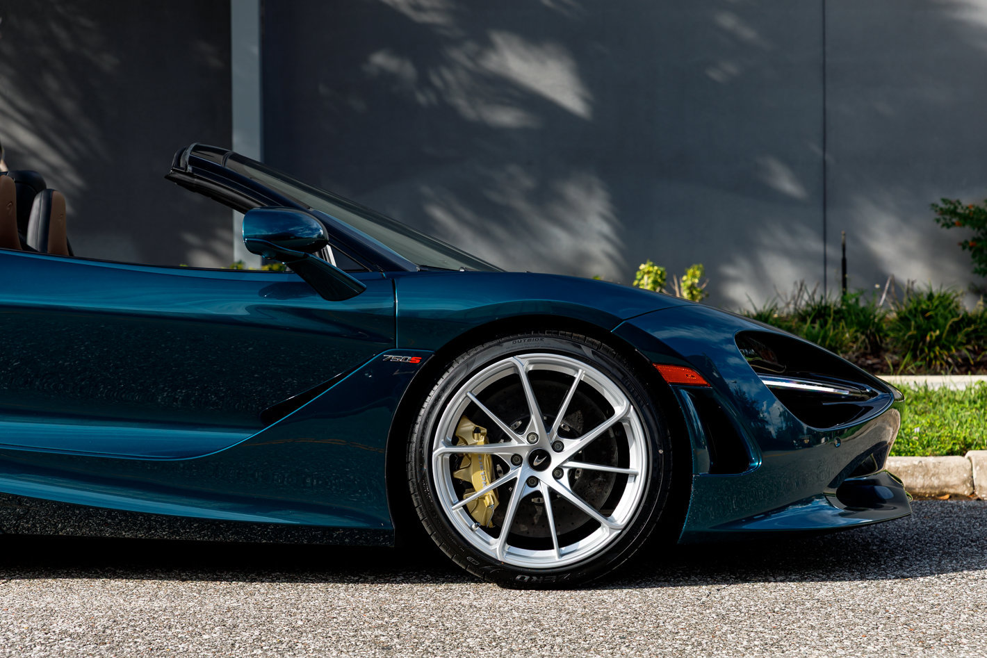 New 2027 McLaren 750S Spider RWD image 36