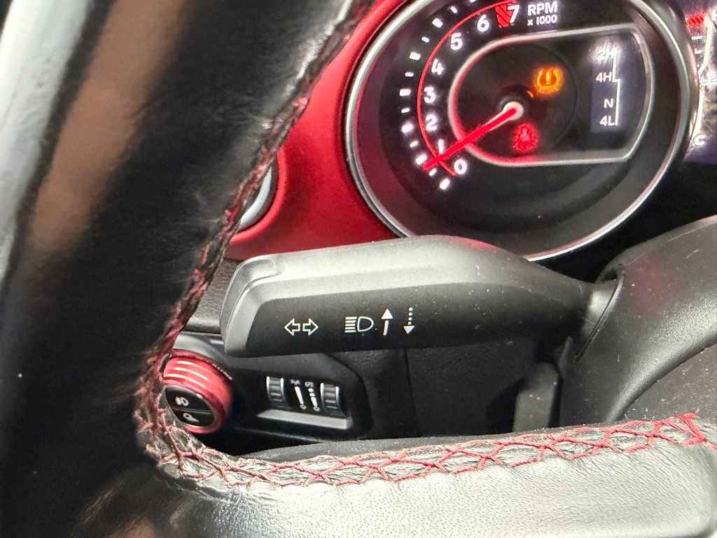 Used 2020 Jeep Gladiator Rubicon w/ Advanced Safety Group image 28