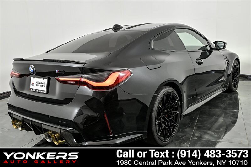 Used 2022 BMW M4 xDrive Competition w/ M Carbon Exterior Package AWD/4WD image 5