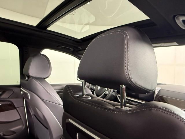 Used 2025 BMW X5 sDrive40i w/ Premium Package image 29