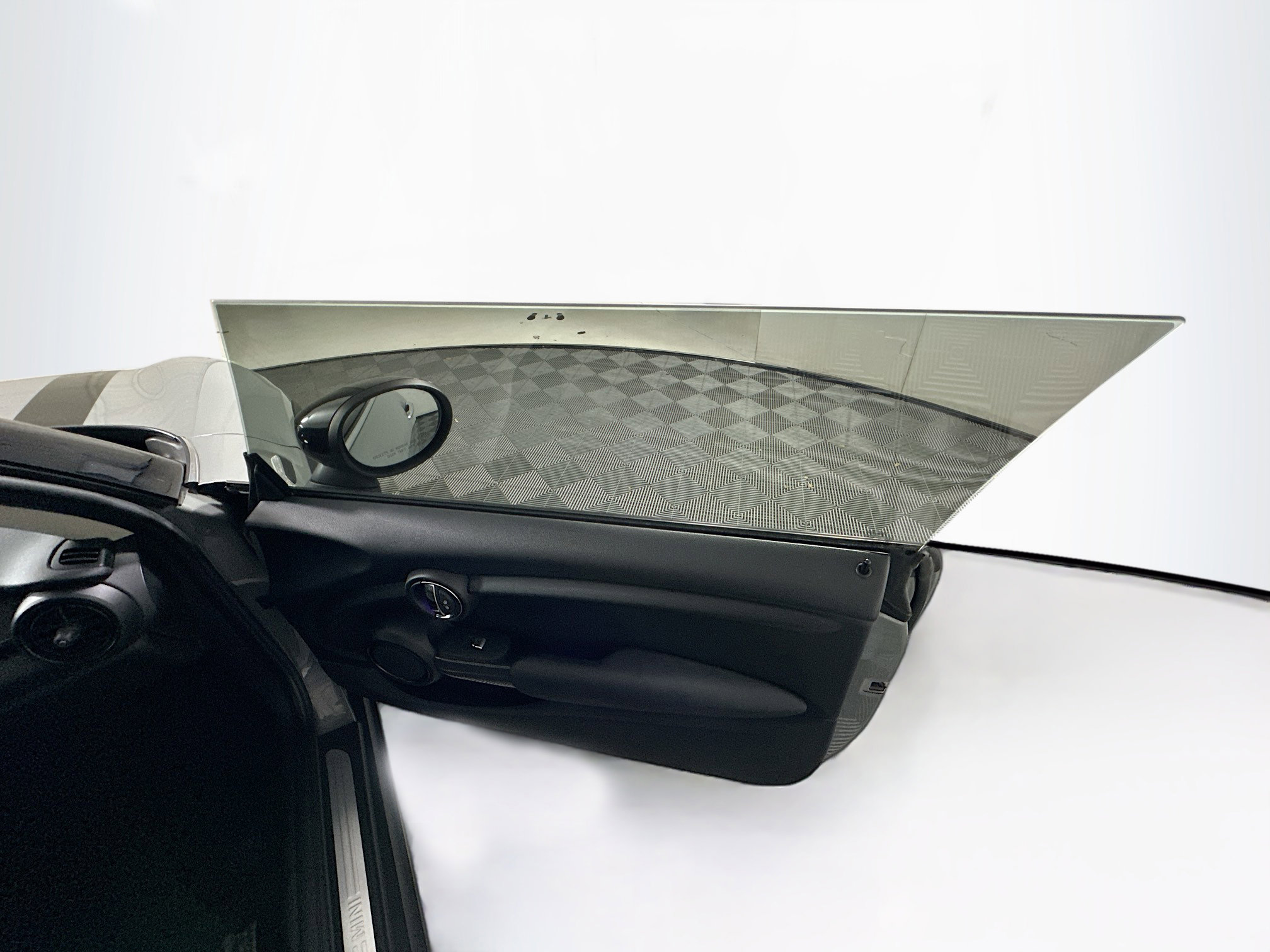 Used 2020 MINI Cooper 2-Door Hardtop image 29