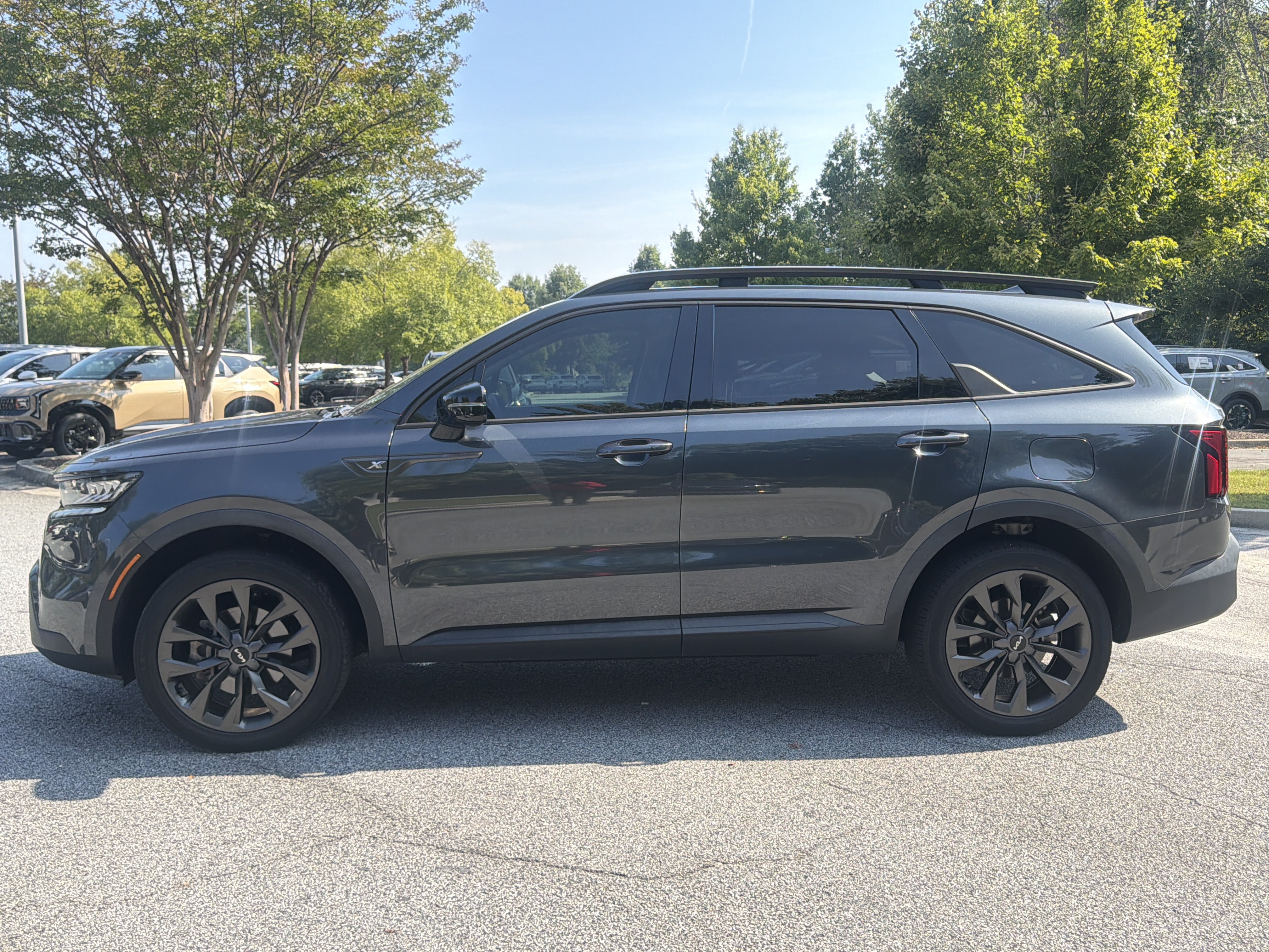 Certified 2023 Kia Sorento X-Line EX AWD/4WD image 59