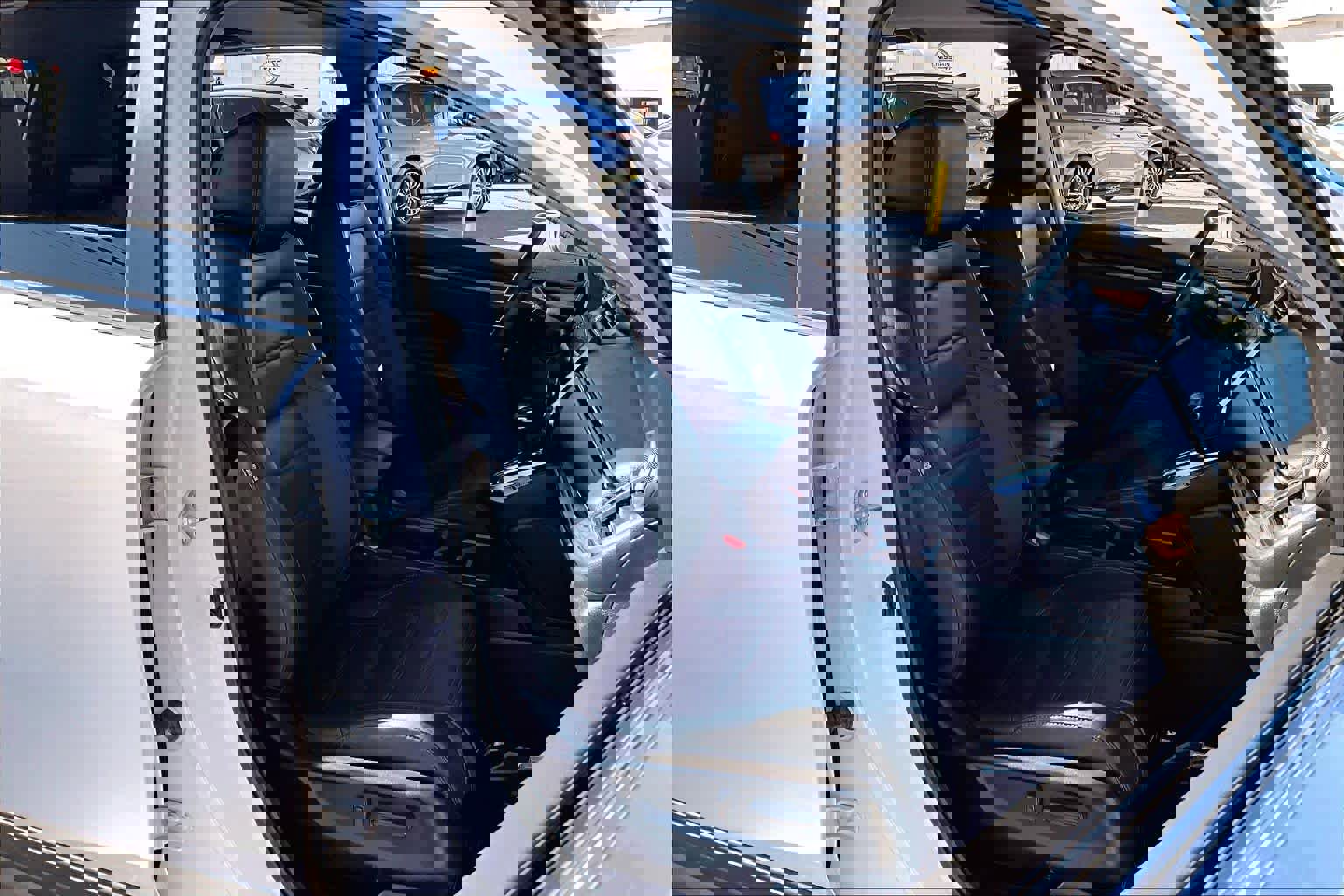 Used 2021 Honda CR-V EX-L image 9