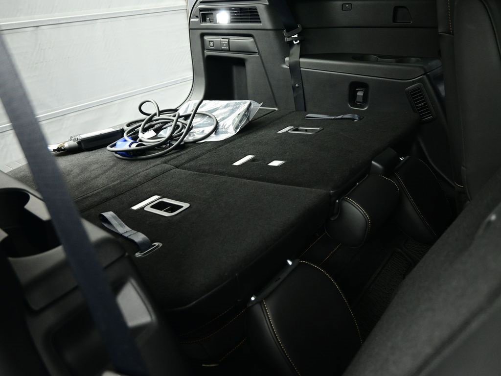 Certified 2025 MAZDA CX-90 Plug-In Hybrid w/Premium Sport image 10