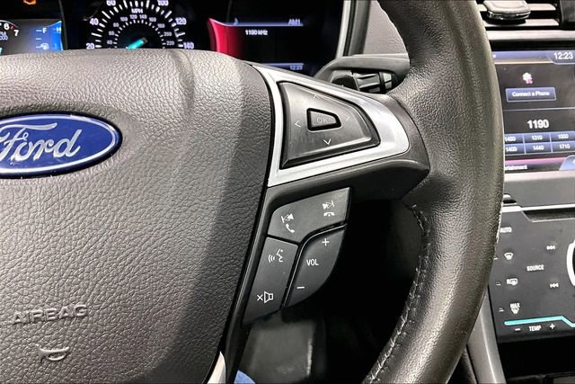 Used 2014 Ford Fusion Titanium FWD image 13