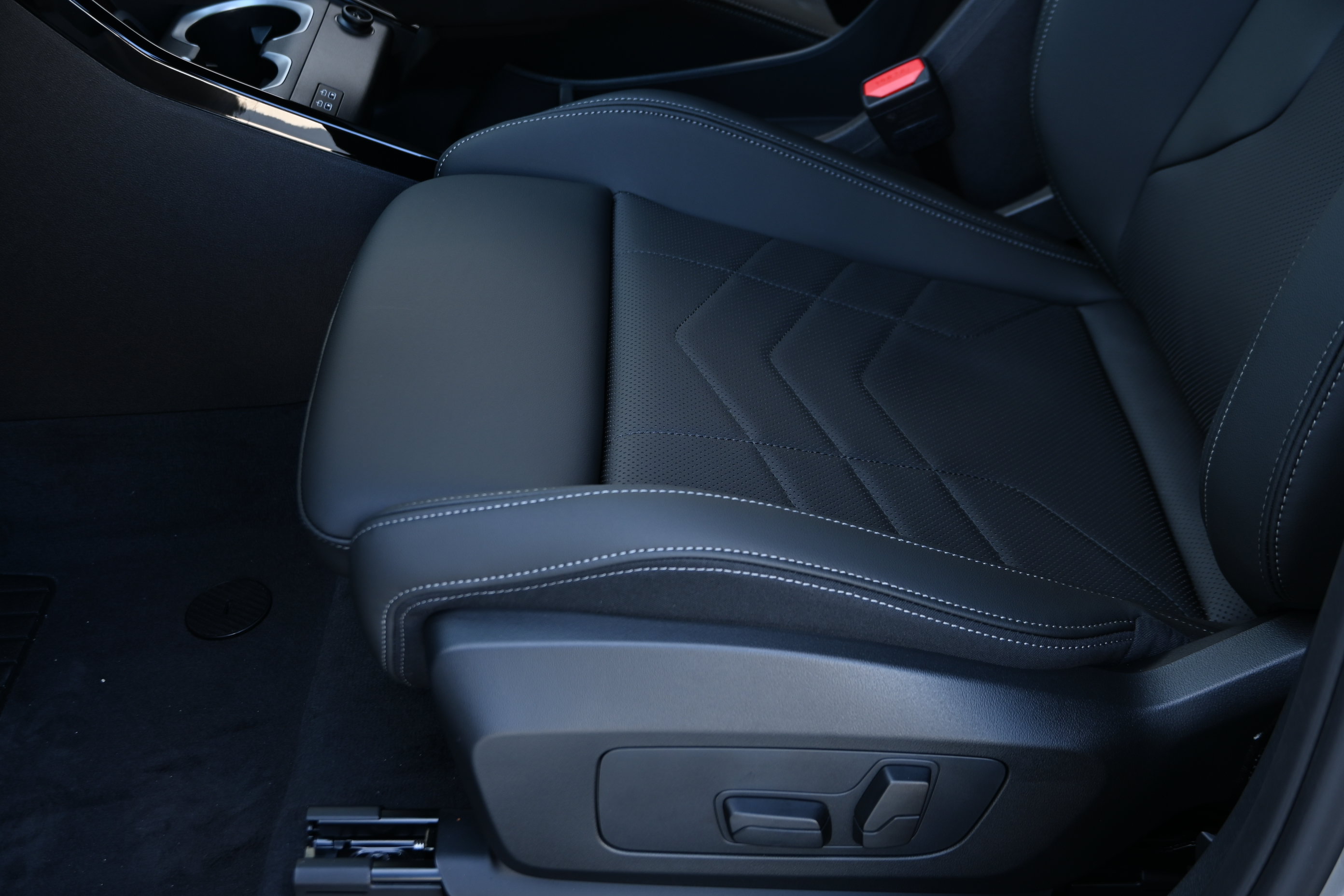 New 2027 BMW X1 xDrive28i AWD/4WD image 26