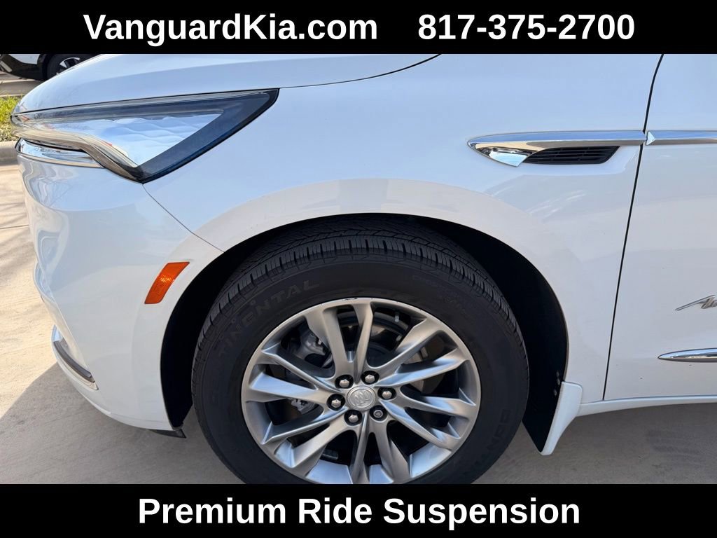 Used 2022 Buick Enclave Avenir w/ Avenir Technology Package image 8