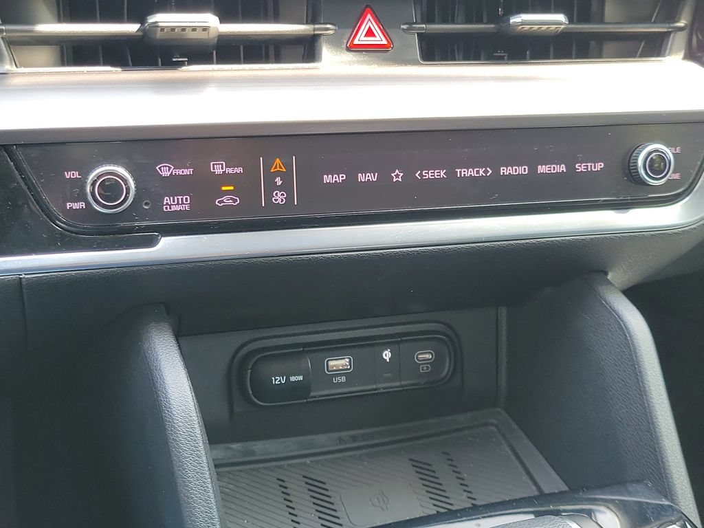 Certified 2024 Kia Sportage EX FWD image 27
