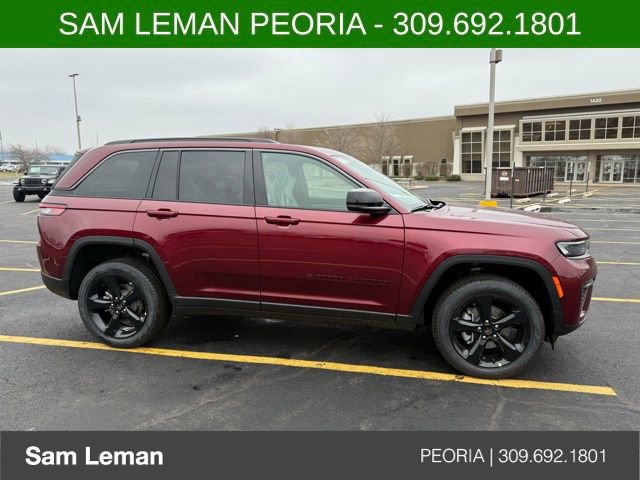 New 2026 Jeep Grand Cherokee Limited w/ Limited Altitude Package image 3