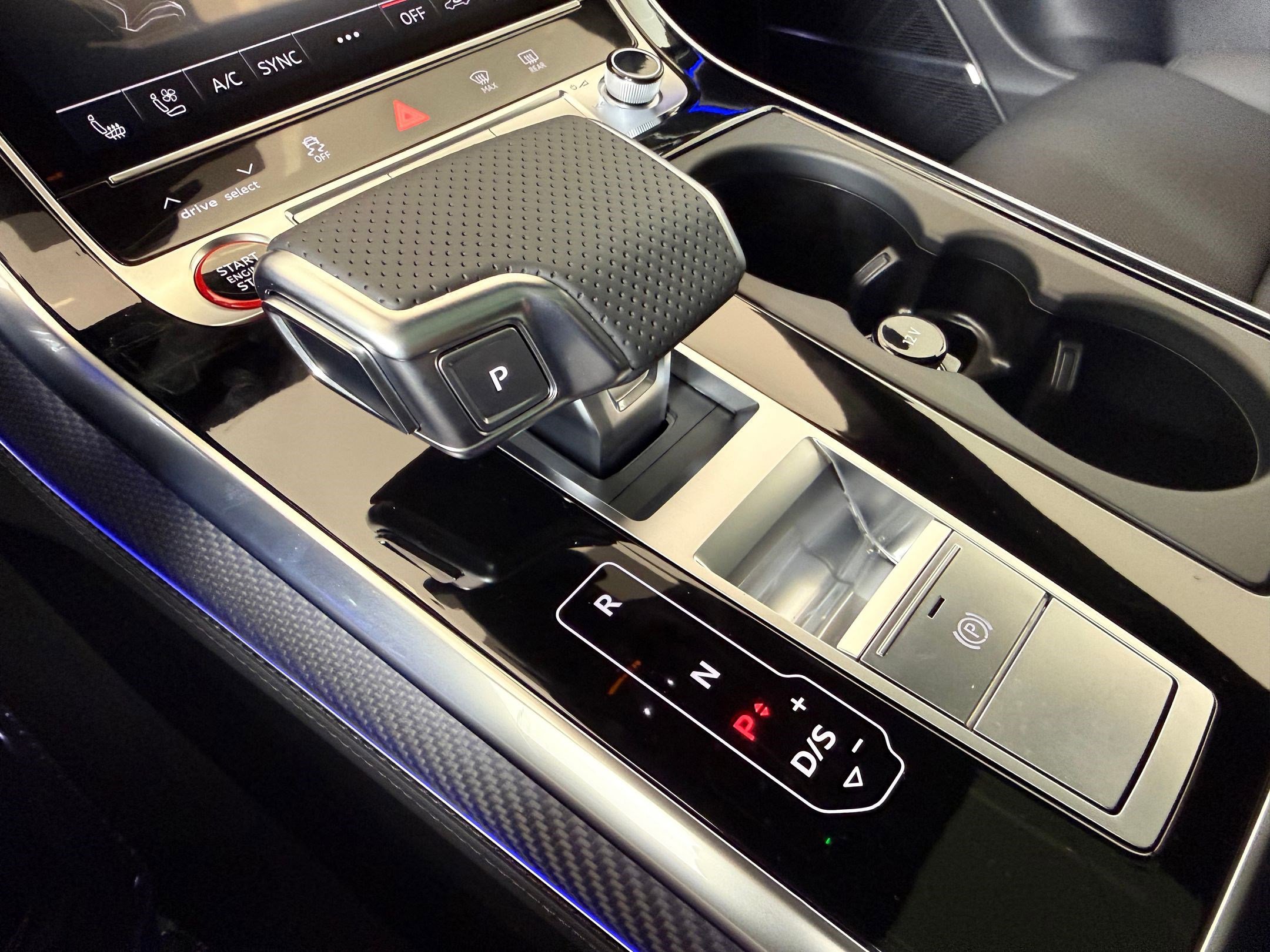 New 2026 Audi RS Q8 performance image 16