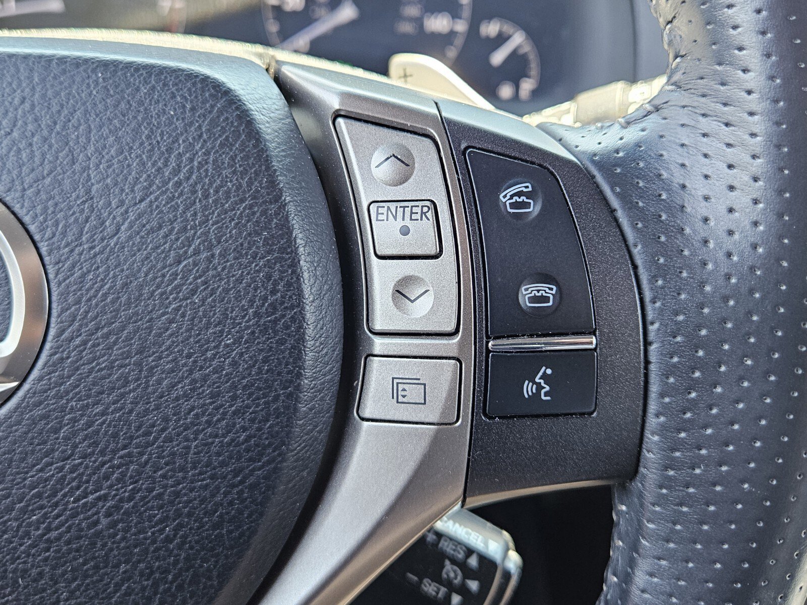 Used 2014 Lexus RX 350 F Sport w/ Navigation Package image 27