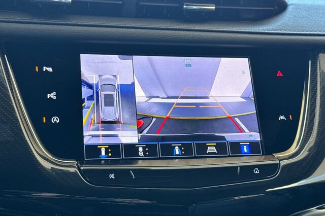 Certified 2024 Cadillac XT6 Sport w/ Technology Package AWD/4WD image 21