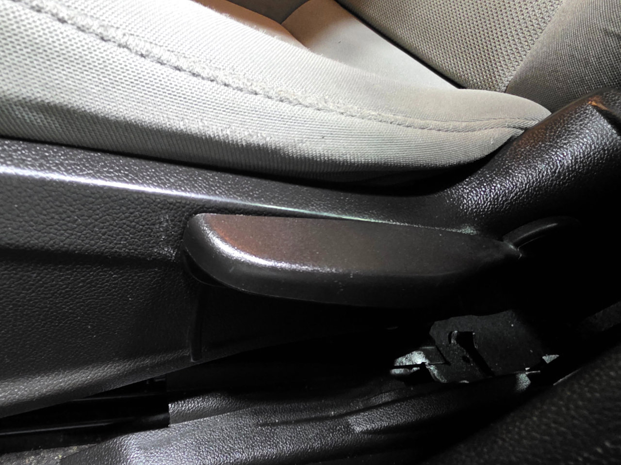 Used 2016 Chevrolet Cruze LT w/ Technology Package image 17