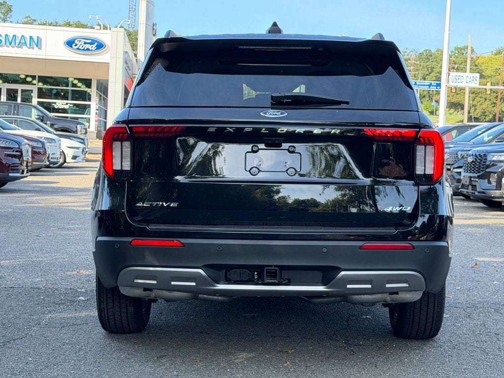 New 2026 Ford Explorer Active w/ Active Comfort Package AWD/4WD image 5