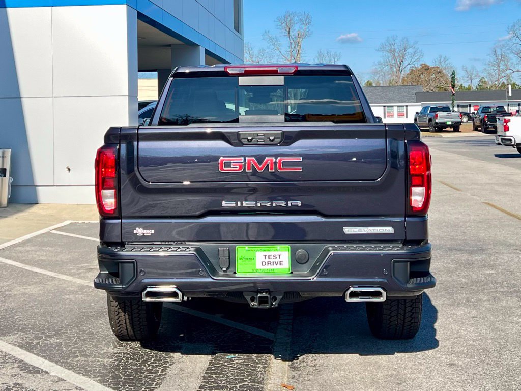 New 2026 GMC Sierra 1500 Elevation w/ Elevation Premium Package AWD/4WD image 4