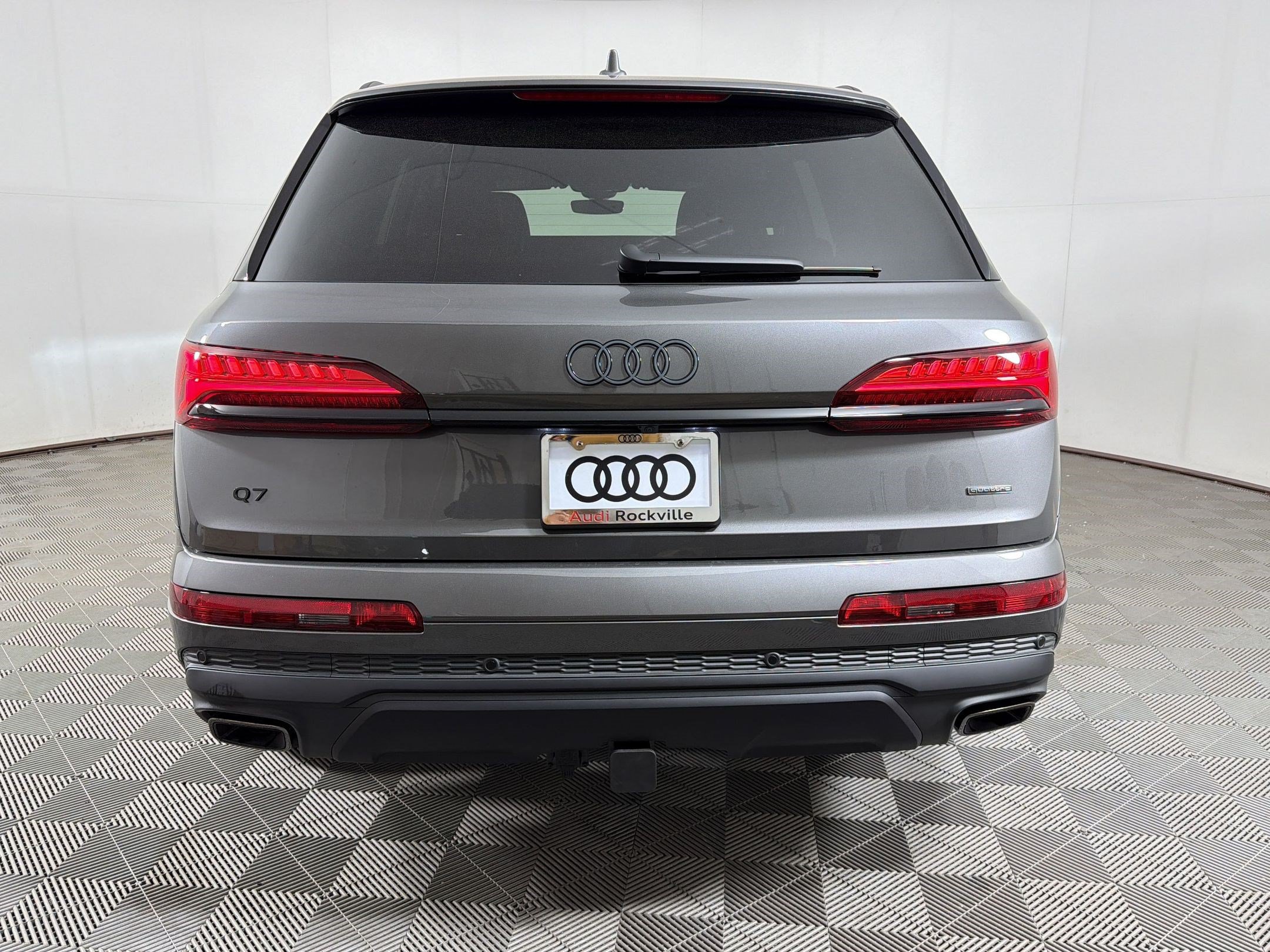 New 2026 Audi Q7 2.0T Premium AWD/4WD image 10
