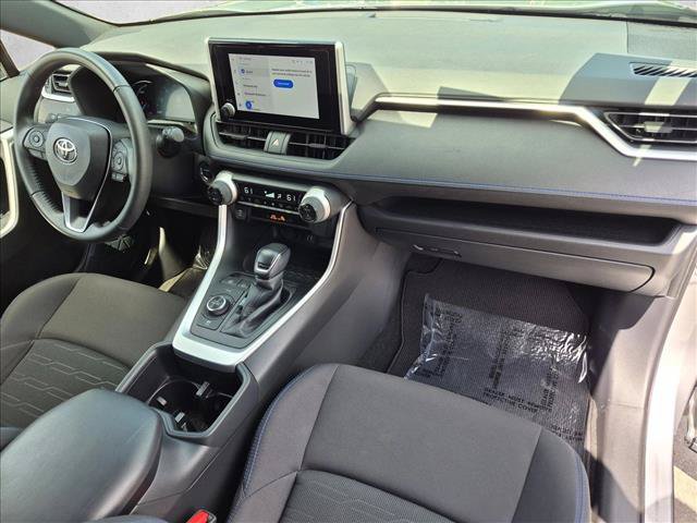 Used 2023 Toyota RAV4 SE AWD/4WD image 22