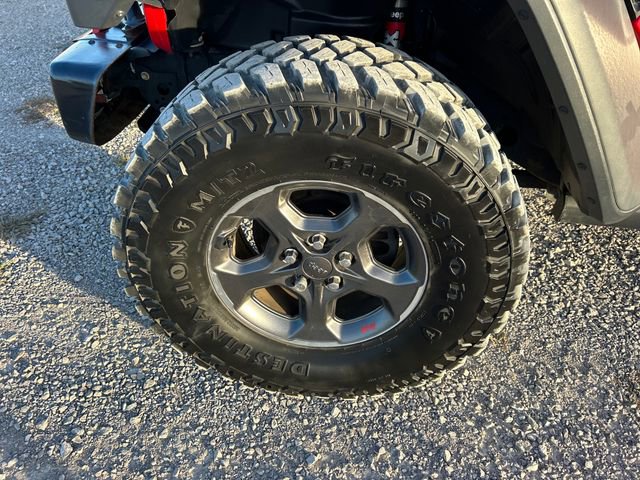 Used 2020 Jeep Gladiator Rubicon w/ Dual Top Group image 50