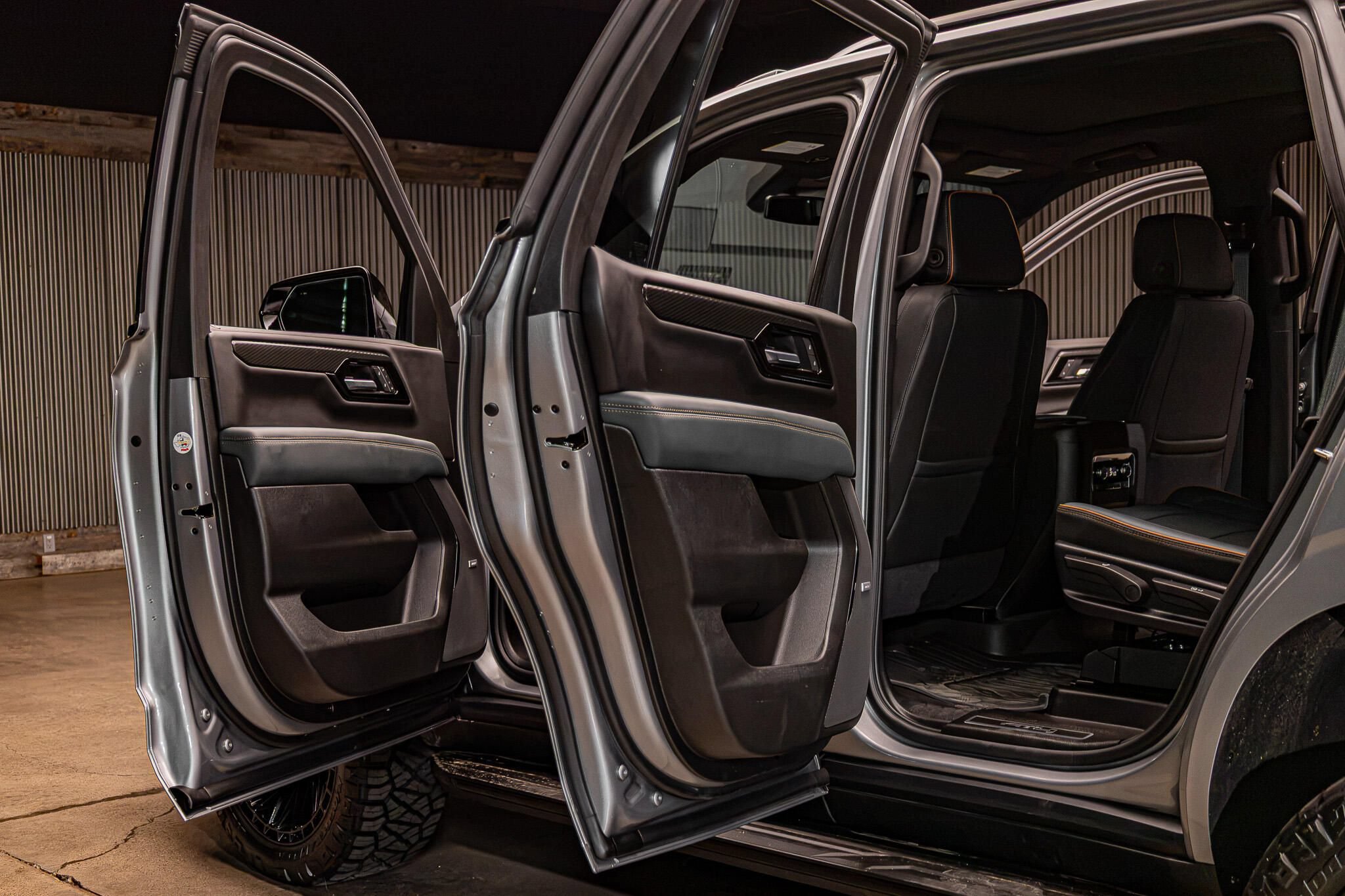 Used 2026 GMC Yukon AT4 AWD/4WD image 33