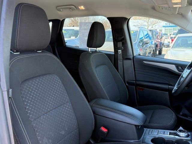 Used 2023 Ford Escape Active image 24