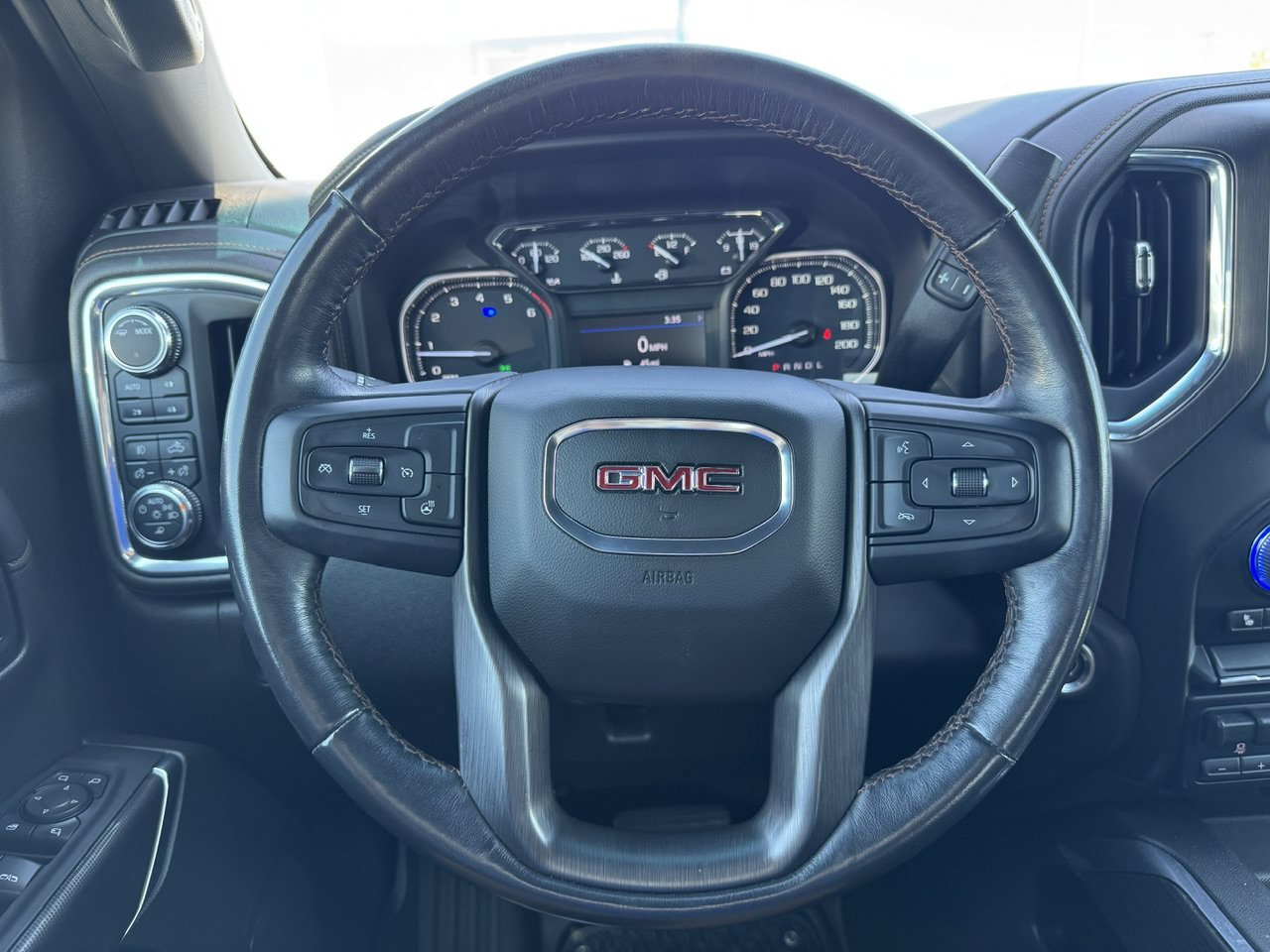 Used 2021 GMC Sierra 1500 AT4 AWD/4WD image 16