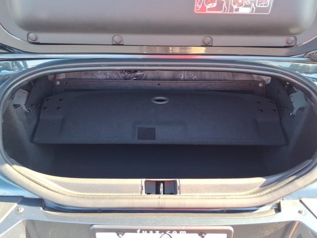 Used 2006 Chrysler Crossfire Limited RWD image 26