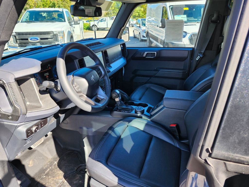 New 2025 Ford Bronco Badlands image 15