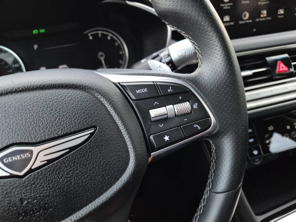 Used 2026 Genesis G70 2.5T RWD image 20
