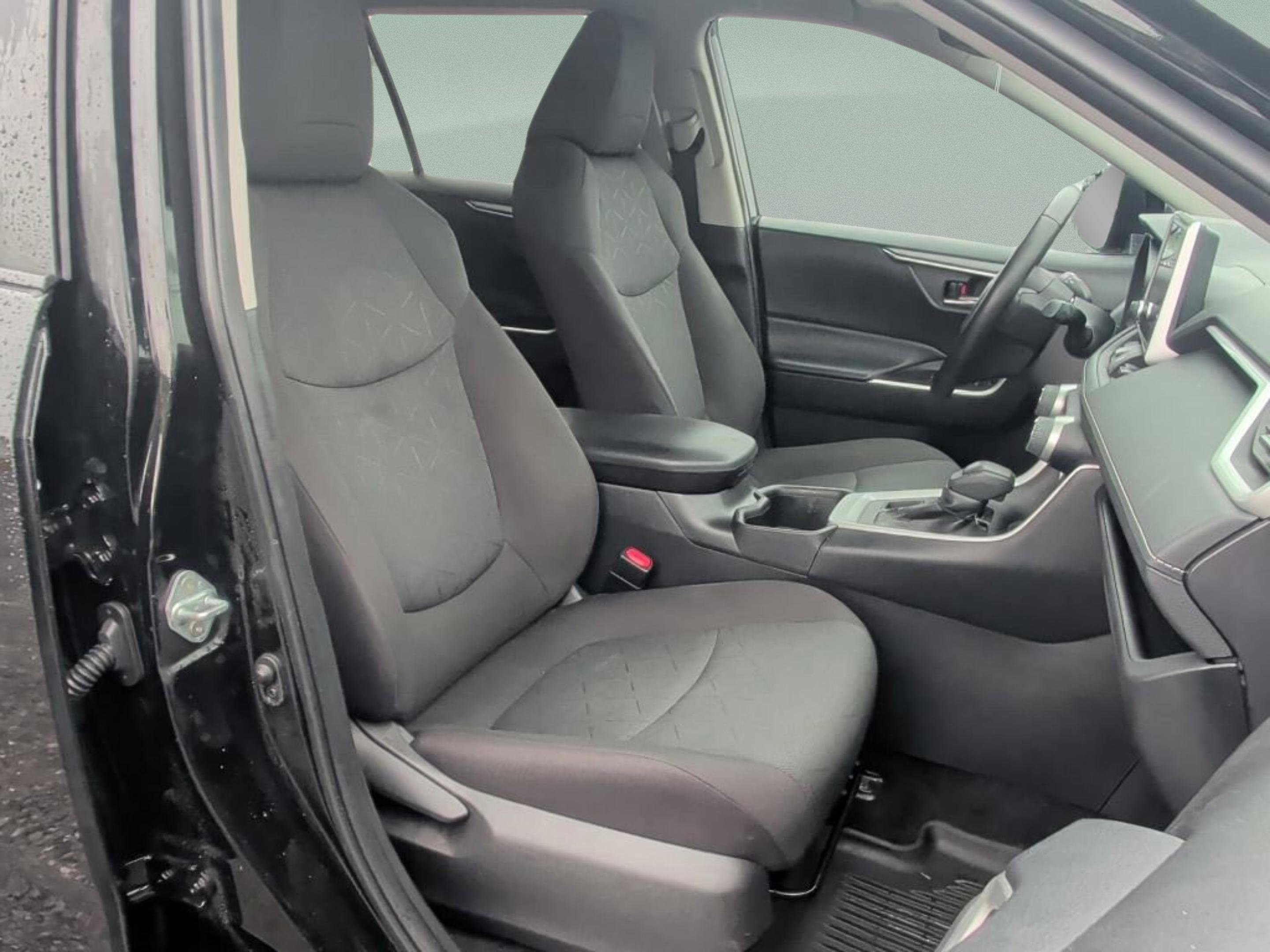 Used 2024 Toyota RAV4 XLE w/ Convenience Package AWD/4WD image 40