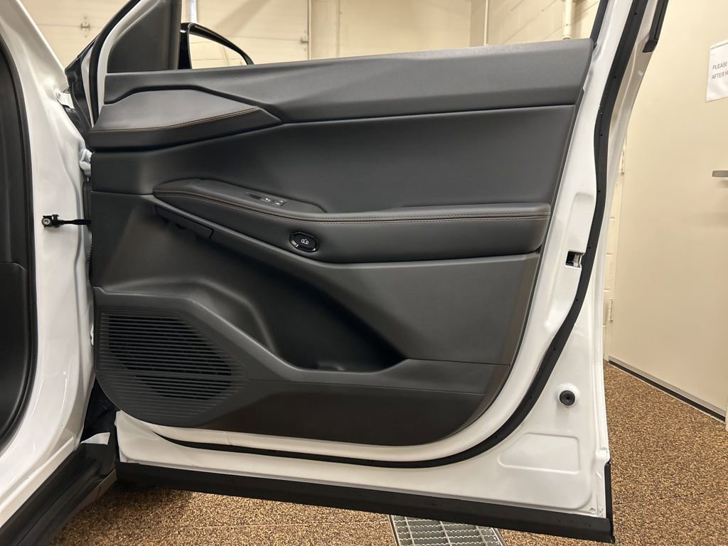 New 2026 Jeep Cherokee Limited image 16