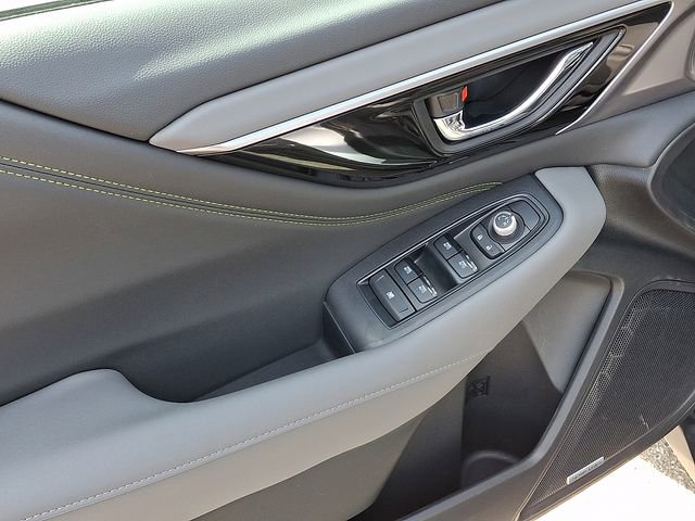 Certified 2025 Subaru Outback Onyx Edition image 12