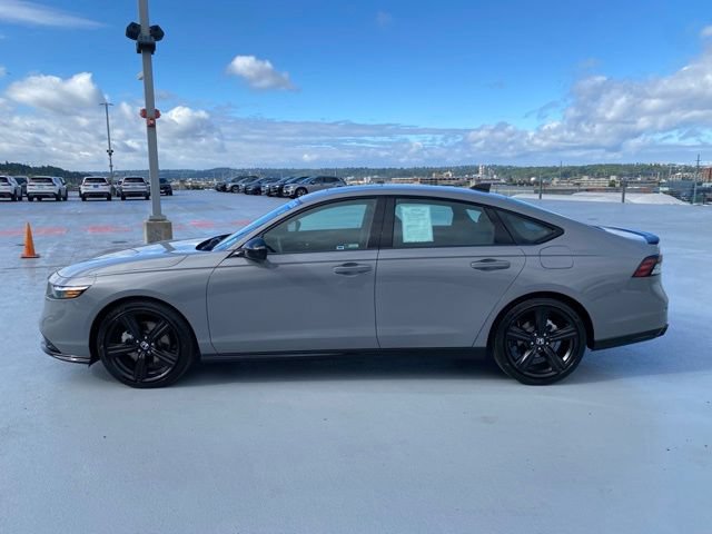 Certified 2025 Honda Accord Sport image 9