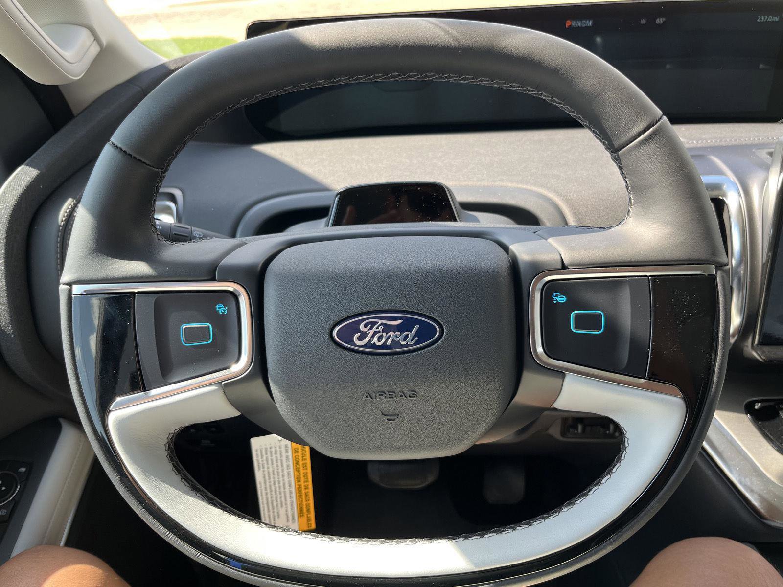 New 2025 Ford Expedition Max Platinum image 21