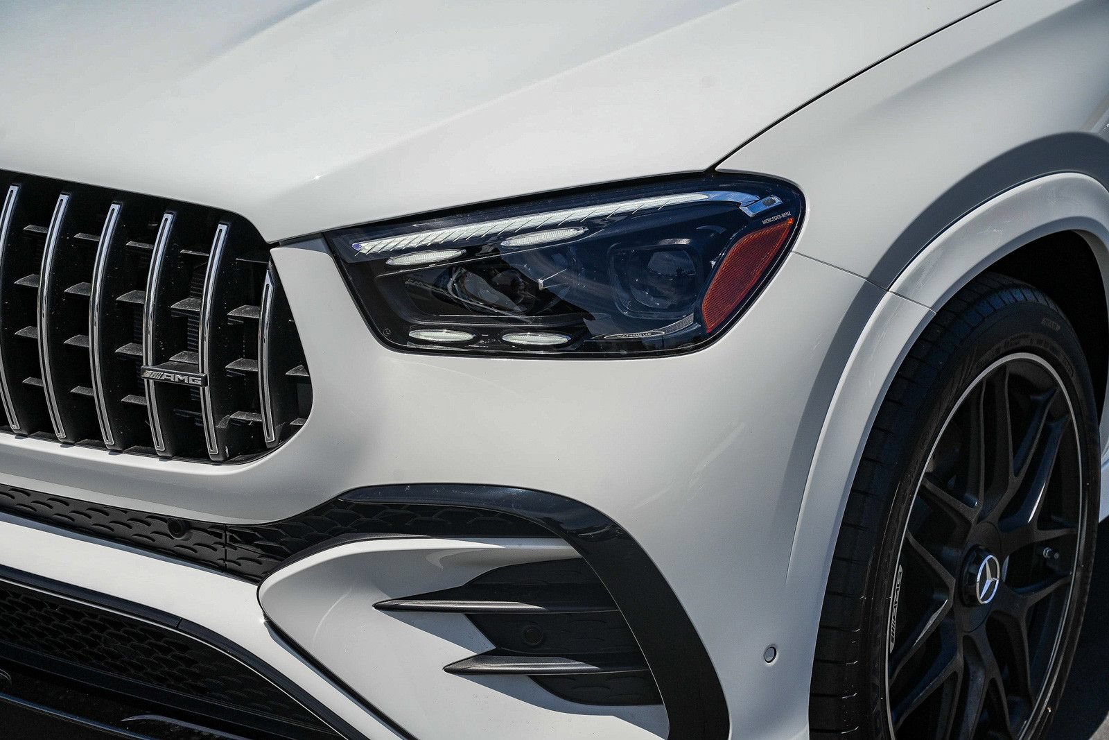 New 2026 Mercedes-Benz GLE 53 AMG 4MATIC Coupe image 8