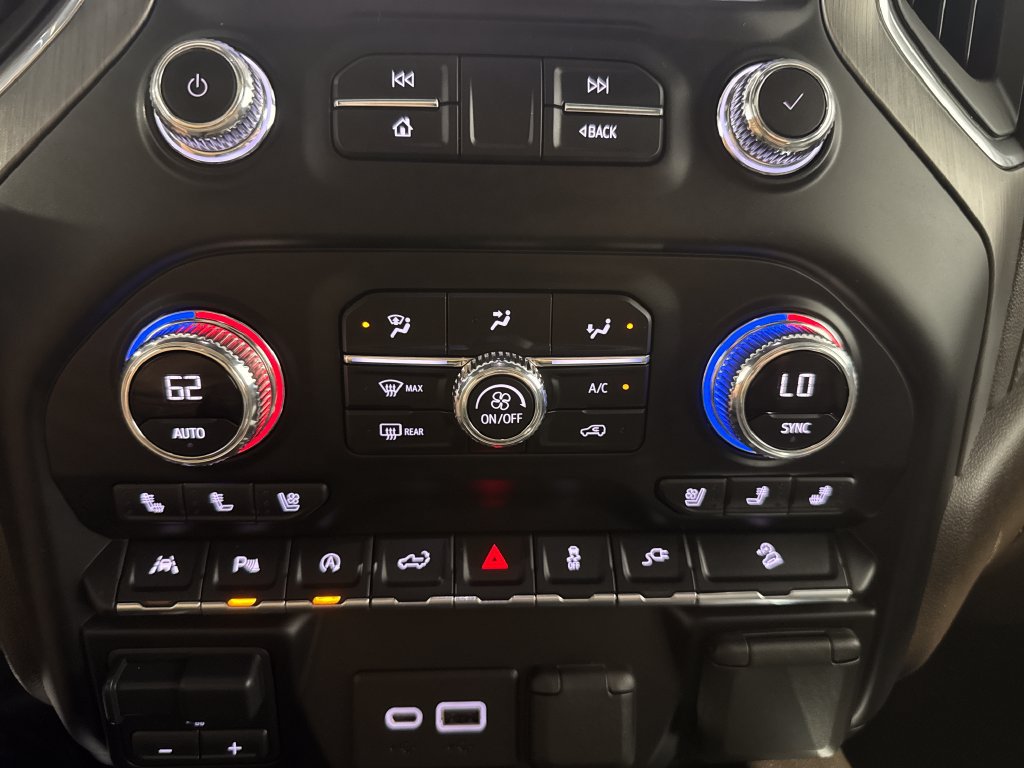 Used 2021 GMC Sierra 1500 Denali w/ Driver Alert Package II AWD/4WD image 32