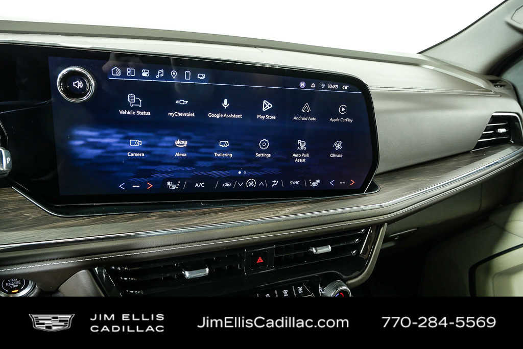 Used 2025 Chevrolet Tahoe LT AWD/4WD image 12