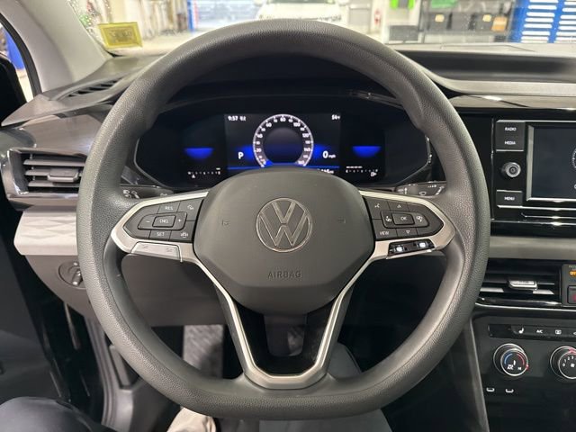 Certified 2022 Volkswagen Taos S image 12