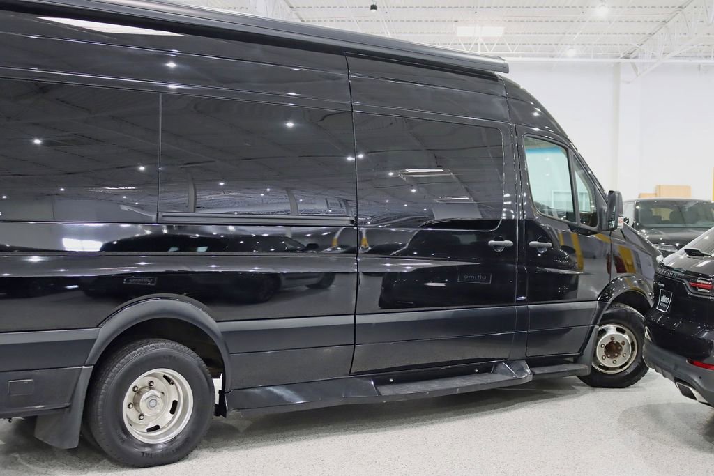 Used 2015 Mercedes-Benz Sprinter 3500 image 7