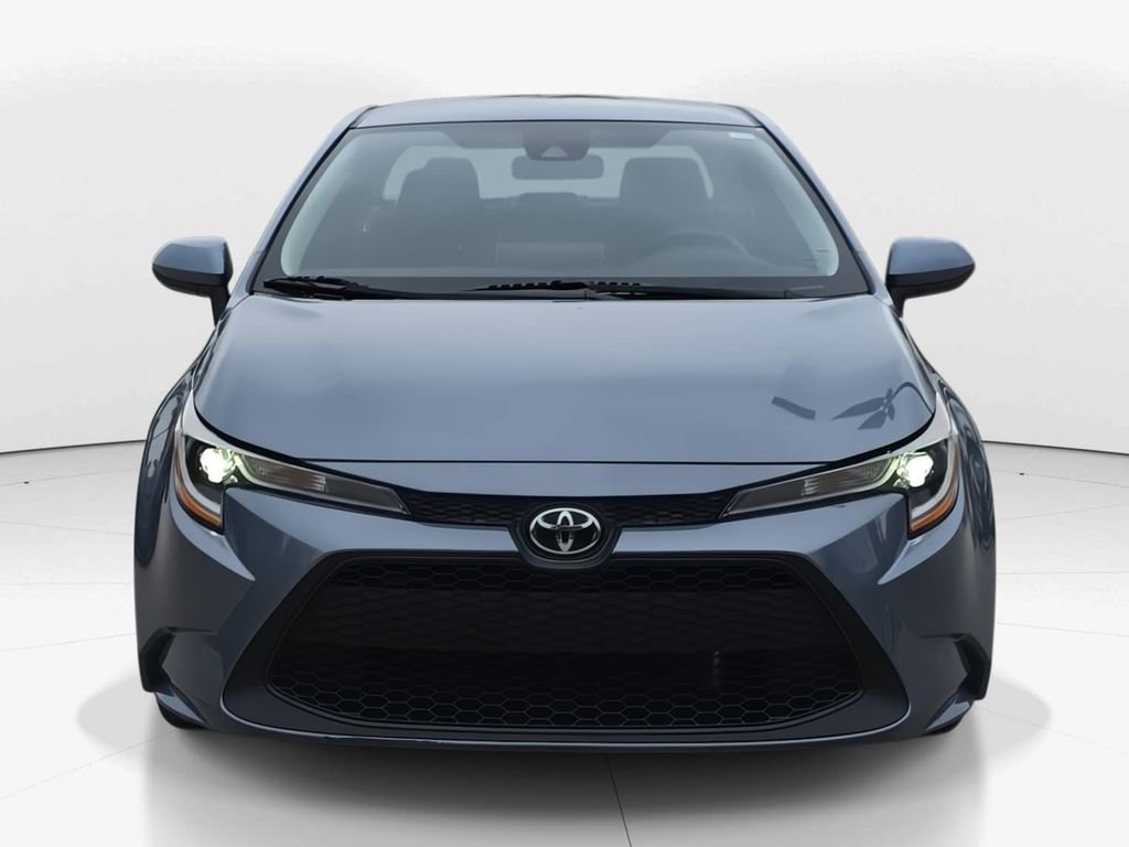 Used 2021 Toyota Corolla LE image 10