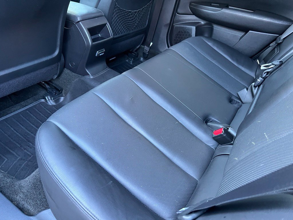 Used 2012 Subaru Outback 3.6R Limited w/ Moonroof Pkg AWD/4WD image 16