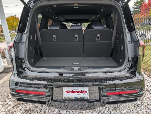 Used 2026 INFINITI QX80 4WD image 11