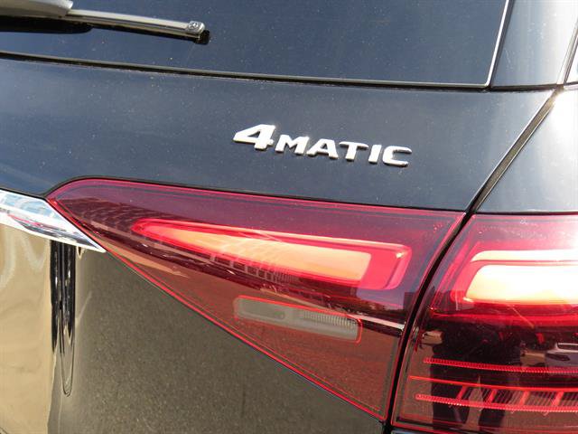 Used 2026 Mercedes-Benz GLE 450 4MATIC w/ Winter Package image 32