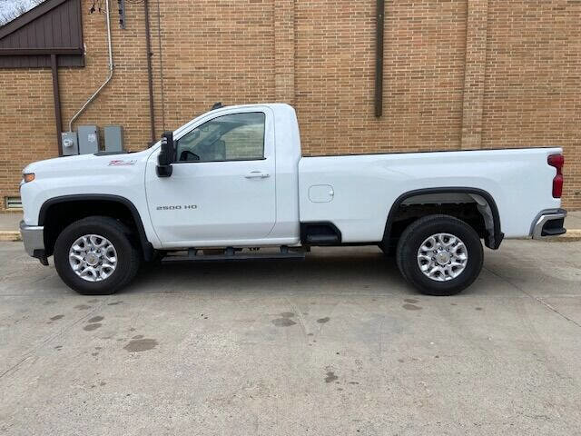 Used 2022 Chevrolet Silverado 2500 LT w/ Convenience Package image 10