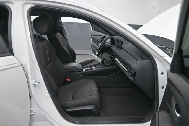 Used 2023 Honda Accord Sport image 18