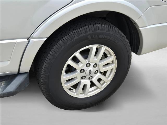 Used 2013 Ford Expedition XLT w/ HD Trailer Tow Pkg image 21