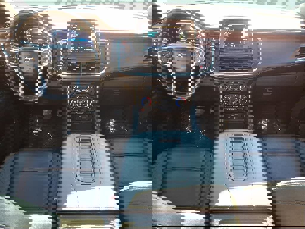 Used 2023 Chevrolet Tahoe Z71 w/ Luxury Package image 16