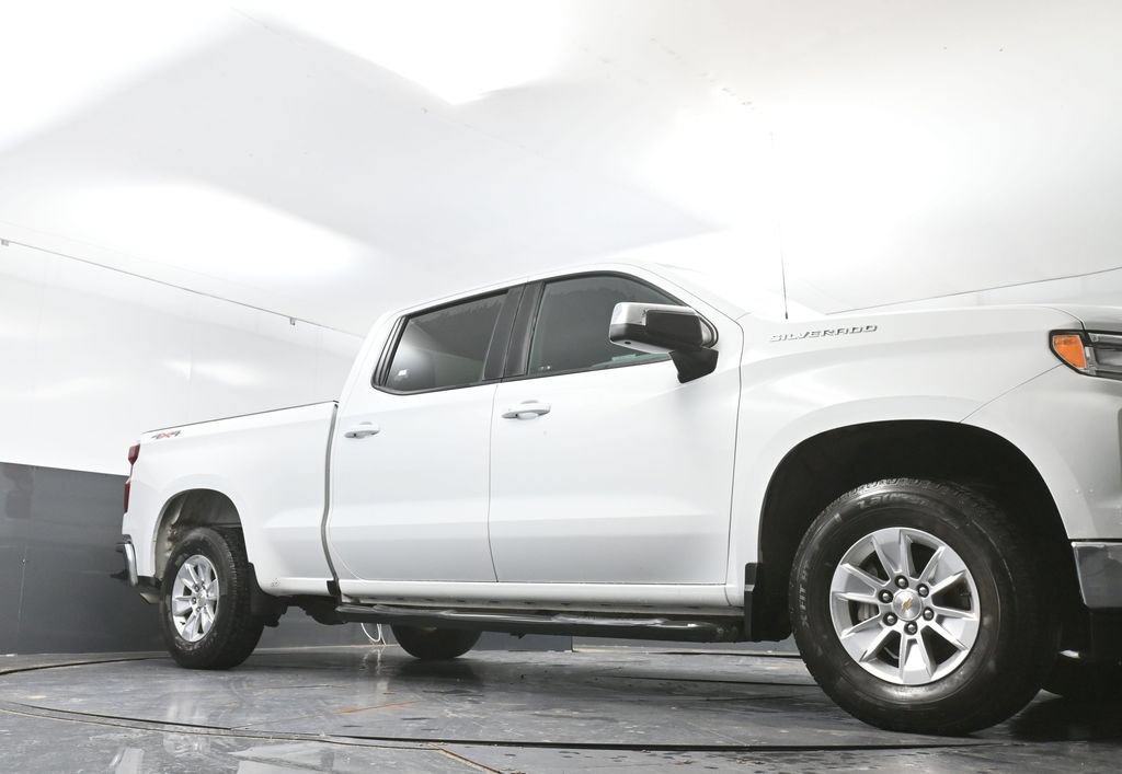Used 2025 Chevrolet Silverado 1500 LT w/ Work Truck Package AWD/4WD image 26